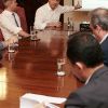 Florianópolis - Governador concede entrevista coletiva sobre pontes Colombo Salles e Pedro Ivo